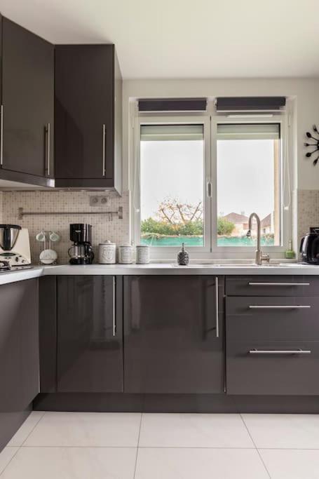 Independent House With Garden - Airport Cdg And Exposition Center Of Villepinte Севран Экстерьер фото